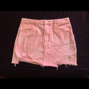 Super Cute light pink skirt!
